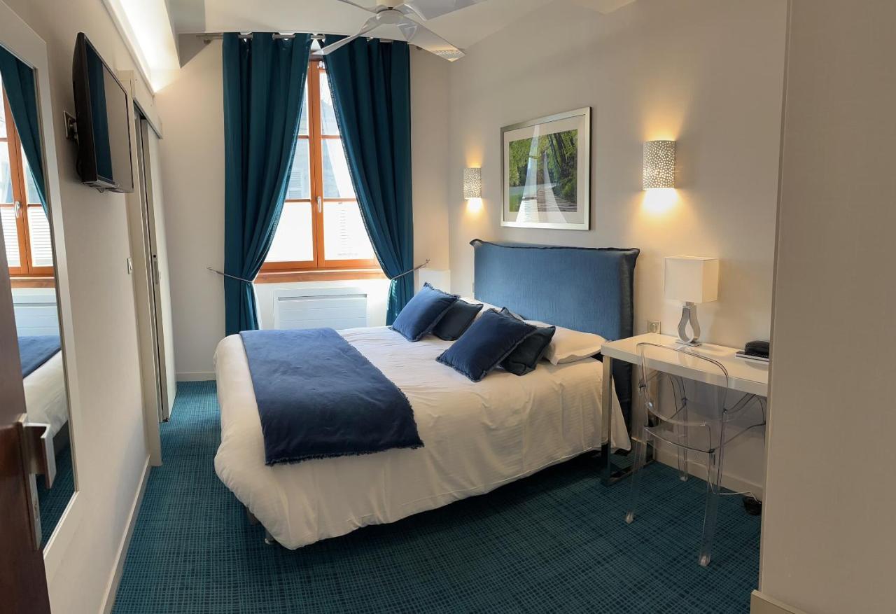 Logis Hotel Des Messageries أربويس المظهر الخارجي الصورة